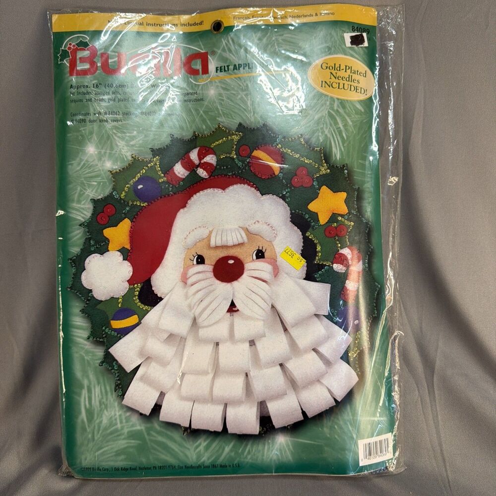 Vintage Bucilla Felt Appliqué Kit Santa Face Wreath 84089 Sequins NEW Christmas